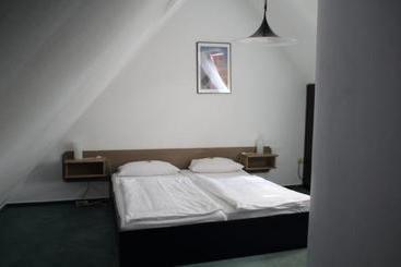 Отель Mainzer Hof