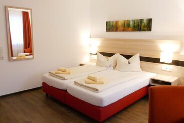 فندق Taunustagungs