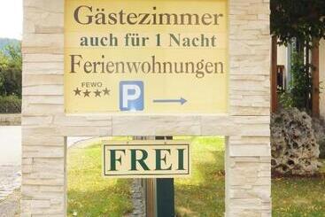 펜션 Gästehaus Biedermann