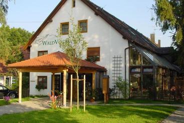 פנסיון Waldvogel