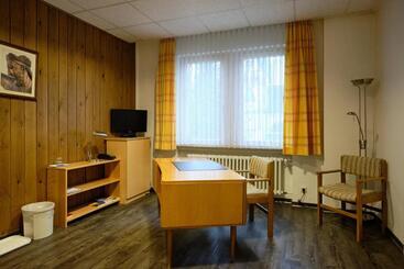 레지던스 St. Bonifatiuskloster   Geistliches Zentrum