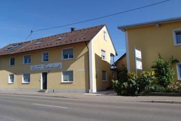 住宿加早餐  Pension Futterknecht