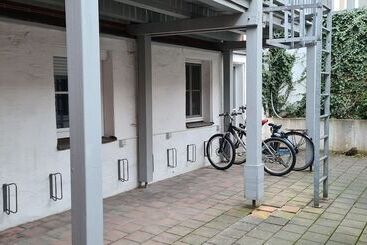 Отель Garni  Am Ellinger Tor