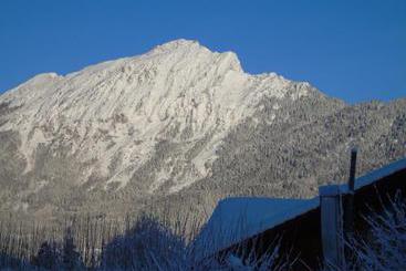 Отель Haus Amberger