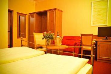 Отель Hohenbogen