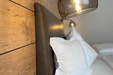 호텔 Pension Scharl Am Maibaum