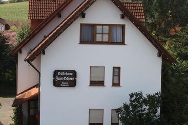 בית מלון כפרי & Restaurant Zum Ochsen  Ox Distillery