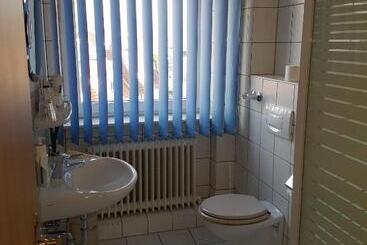 ホテル Stadt Baunatal