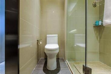 هتل City Comfort Inn Chongqing Chayuan Metro Station