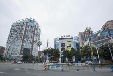 فندق City Comfort Inn Deyang Shifang Yonghu Park