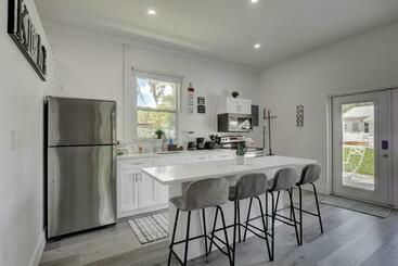 شقق خاصة سياحية Guest House In A Downtown Bonita Springs Compound