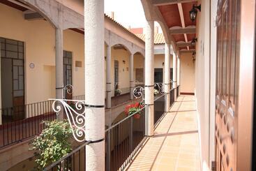 هتل Rincón Poblano