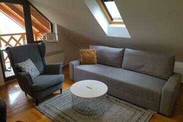 آپارتمان‌های توریست‌ها Apartman Silver