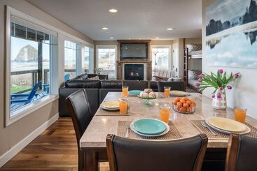관광객 아파트 Blue Starfish By Avantstay Ocean Views Direct Cannon Beach Access