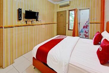 Collection O 91489 Hotel Tanjung Permata