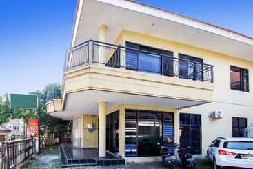 호텔 Oyo 91473 Wisma Husada 1 Semarang