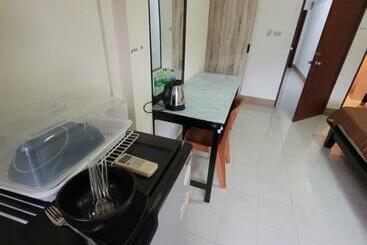 ペンション Yield Bar And Guesthouse, Ao Nang