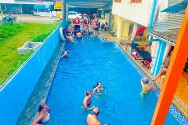 هاستل Vang Vieng Golden Dragon House