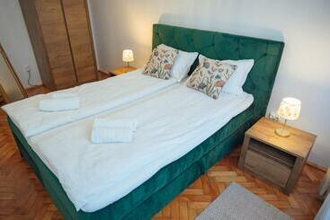 דירות לתיירים Apart Relax Turda