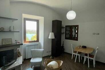 דירות לתיירים Le Rupi   Apartment