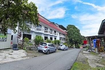 Oyo 90565 Teresek View Motel