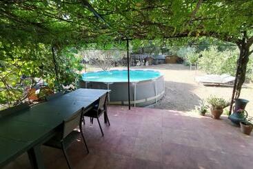 דירות לתיירים T2 Indépendant Terrasse Et Piscine Au Calme Var Sud De La France