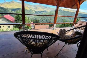 Жильё для туристов Cabana Sky High