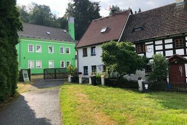 Pension U Golfu Cihelny