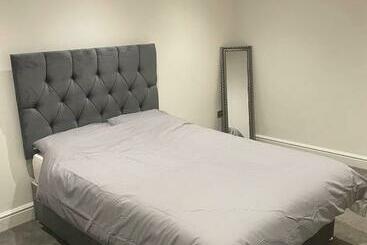 관광객 아파트 Tee S Apartments