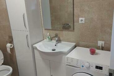 Жильё для туристов Timea S House