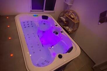 ベッドアンドブレックファースト Chambre D Hôtes Oasis D éden