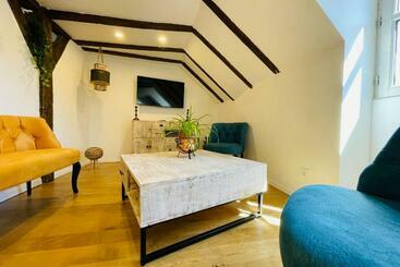 민박 The Cartesian Suite In A Charming Mansion At The Gates Of Tours