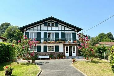 דירות לתיירים Saint Jean Pied De Port: Nere Nahia