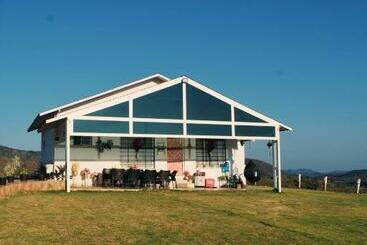 游客公寓 Tinton Hillstay