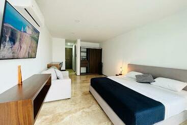 هتل آپارتمان Chez Alam At Midtown 2