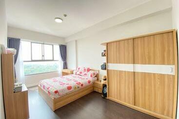 پانسیون Botanica Premiere