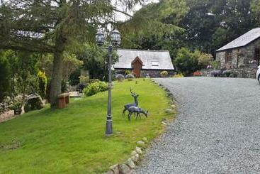 Жильё для туристов Yr Hen Beudy