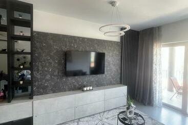 ツーリストアパートメント Apartment 14 With Amazing Sea View