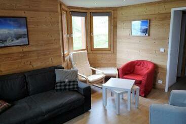 Жильё для туристов Charmant Appart Rénové · Proche Pistes · 2 Balcons · Tv   Fr 1 181 2462