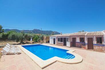 Жильё для туристов Cubo S Finca Sanchez Aranda