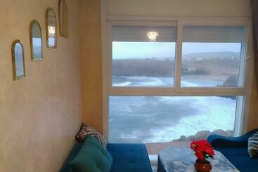 Жильё для туристов Goldenbeachhouse