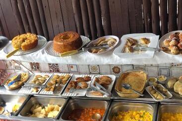 بنسيون Ladeira De Olinda