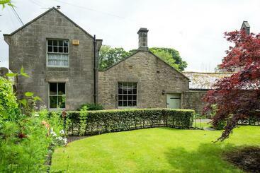 ツーリストアパートメント Stable Cottage