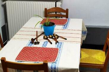 דירות לתיירים Appartement Charmant A Fecamp : 35 M² Pres Des Plages