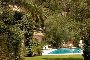 مبيت وإفطار Chambre D Hôte Chez Dany   Mougins
