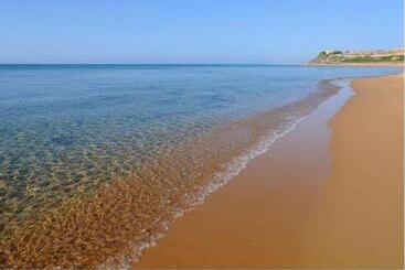 פנסיון Il Sole Nei Templi