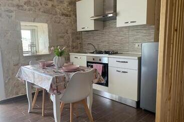 بنسيون Mary Home Sicily Deluxe