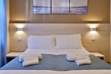 Pianomare Riviera Apartments And Rooms