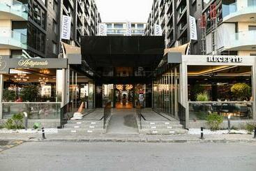 游客公寓 Apartament De Poveste Pe Plajă în Resort De Lux