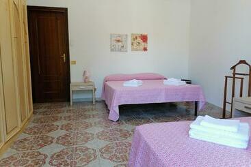 צימר Le Stanze Della Villa
